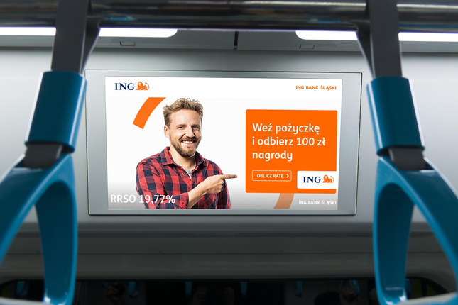 Reklama w w autobusach MZA Warszawa.jpg